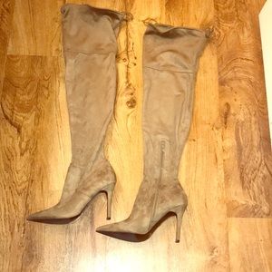 🔥 Over the knee gray suede boots 🔥